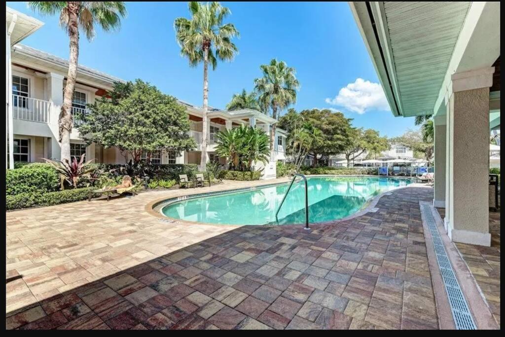 1 Bedroom , 1 Bath With Kitchen At Img Bradenton Exteriör bild
