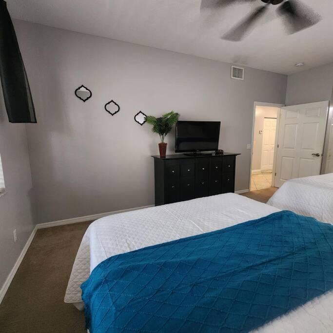 1 Bedroom , 1 Bath With Kitchen At Img Bradenton Exteriör bild